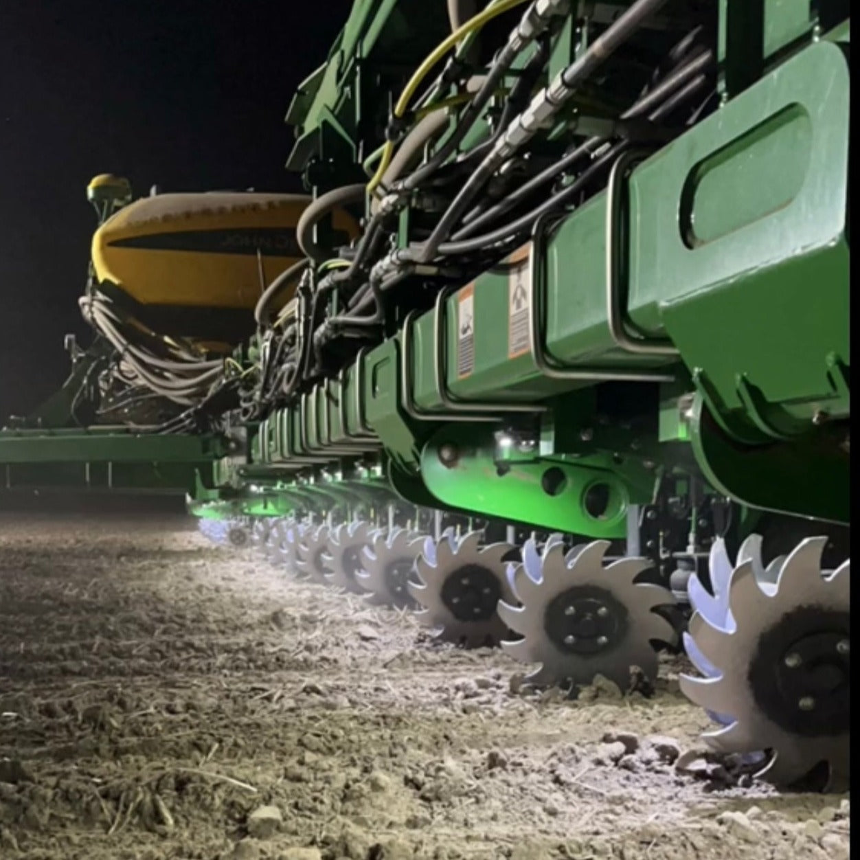 PLANTER / DRILL ROW LIGHT KIT – Lifted Lighting